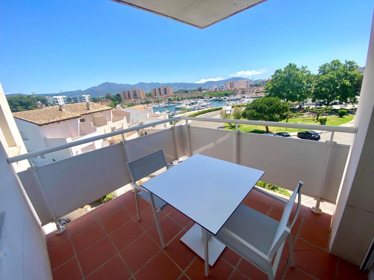 Vista Roses Mar - Apartamento Con Piscina Apartment Exterior photo